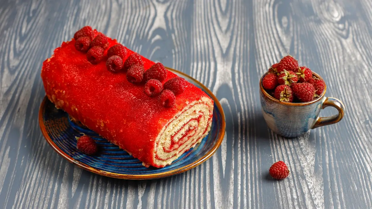 طرز تهیه رولت خامه ای